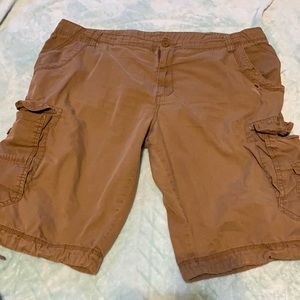 Man cargo shorts
